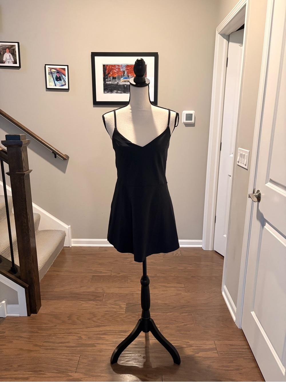 ✨Abercrombie (NWOT) YPB studioFLEX Twist Mini Dress Size S✨
